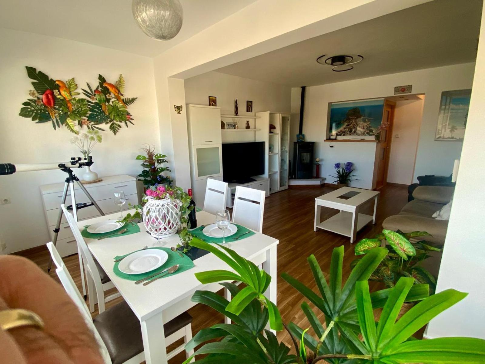 Apartamento Monica Calp Exterior foto